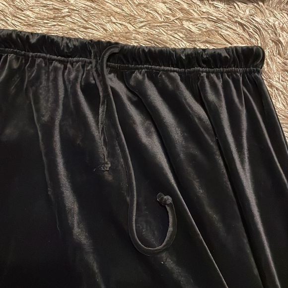 Winnie The Pooh Disney Eeyore Black Velour Maxi Skirt - Picture 4 of 7